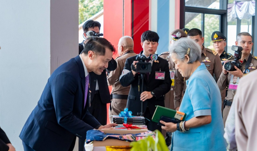 กรมสมเด็จพระเทพรัตนราชสุดาฯ เสด็จเปิดศูนย์เยาวชนเทศบาลนครยะลา แหล่งเรียนรู้ TK Park Yala กรมสมเด็จพระเทพรัตนราชสุดาฯ เสด็จเปิดศูนย์เยาวชนเทศบาลนครยะลา แหล่งเรียนรู้ TK Park Yala